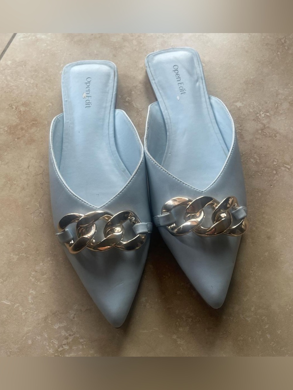 Women's Pointed Toe Slide Mules with Gold Chain - Light Blue